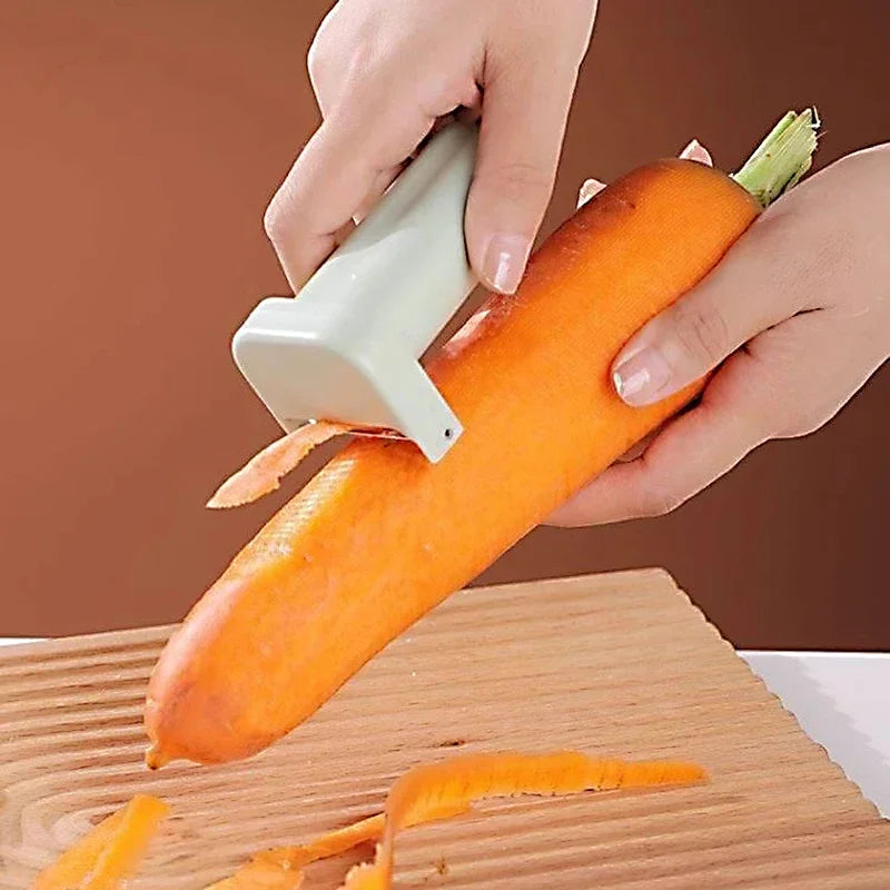 4-in-1 Handheld Electric Vegetable Cutter – Multifunctional Food Chopper, Slicer & Grinder”